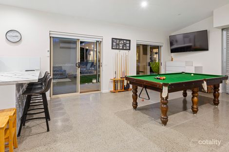 Property photo of 10 Pardella Place Mount Martha VIC 3934