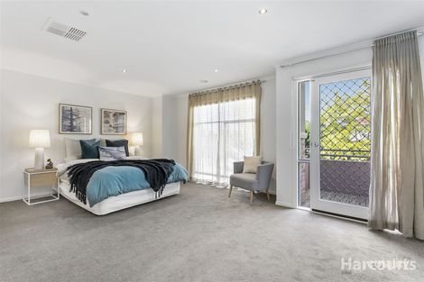 Property photo of 52 Golden Grove Drive Narre Warren South VIC 3805