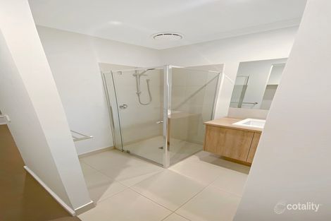 54 Viola Dr, Rockbank, VIC 3335