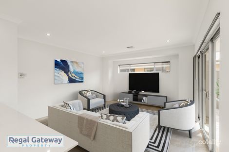 Property photo of 38 Greensand Promenade Treeby WA 6164