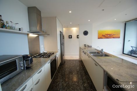 Property photo of 407/19 Queens Road Melbourne VIC 3004