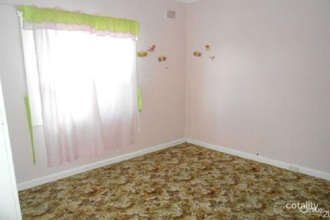 Property photo of 14 Caledonia Street Parkes NSW 2870