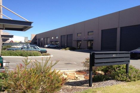 4/40 Cocos Dr, Bibra Lake, WA 6163