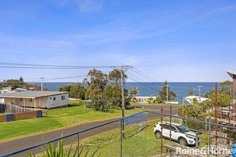 Property photo of 21 The Promenade Manyana NSW 2539