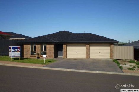 Property photo of 14 Exford Boulevard Craigmore SA 5114