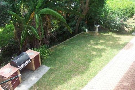 Property photo of 21 Berry Avenue Green Point NSW 2251