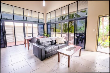 Property photo of 24 Kingfisher Terrace Jubilee Pocket QLD 4802