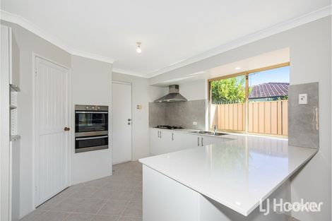 Property photo of 8 Blakemore Retreat Huntingdale WA 6110