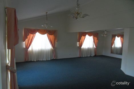 Property photo of 10 Cosme Place Bridgeman Downs QLD 4035