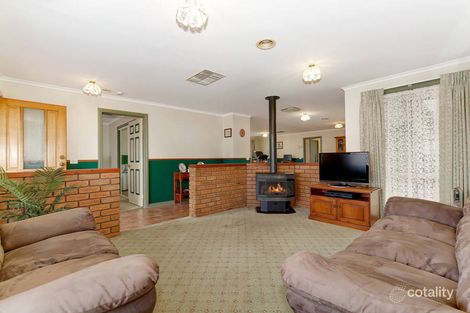 Property photo of 71 Dowling Avenue Hoppers Crossing VIC 3029