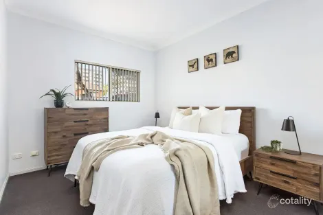 Property photo of 2/20-22 Hercules Street Wollongong NSW 2500