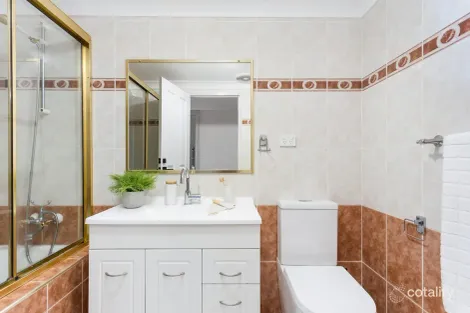 Property photo of 2/20-22 Hercules Street Wollongong NSW 2500