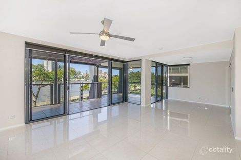 Property photo of 205/1 Holman Street Kangaroo Point QLD 4169