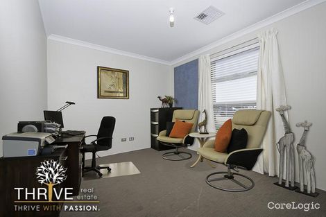 Property photo of 3 Exeter Court Piara Waters WA 6112