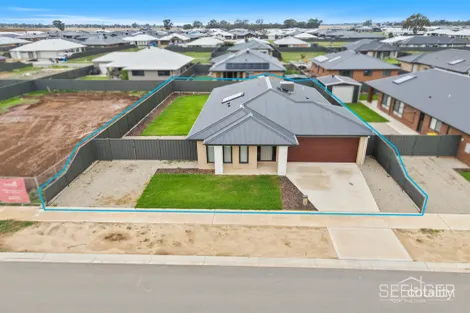 8 Vineyard Cct, Yarrawonga, VIC 3730