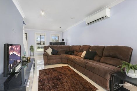 Property photo of 157 Wyndarra Way Koonawarra NSW 2530