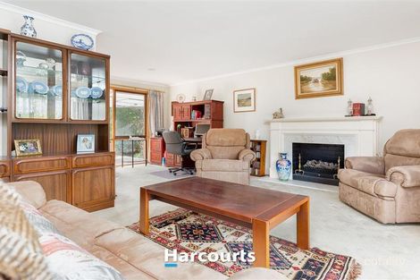Property photo of 57 Avebury Drive Berwick VIC 3806