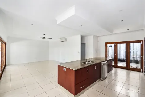 Property photo of 29 Red Peak Boulevard Caravonica QLD 4878