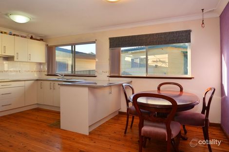 Property photo of 14 Lorraine Close Thornton NSW 2322