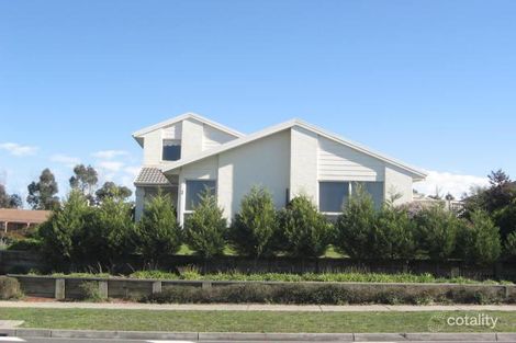 3 Hinrichsen Dr, Hallam, VIC 3803