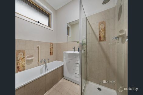 Property photo of 2/1 Baringa Street Mount Waverley VIC 3149
