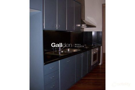 Property photo of 11/128-130 Franklin Street Melbourne VIC 3000
