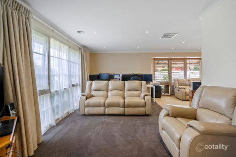 Property photo of 9 Burchall Crescent Rowville VIC 3178