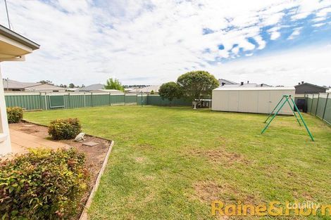 Property photo of 25 Cypress Point Drive Dubbo NSW 2830