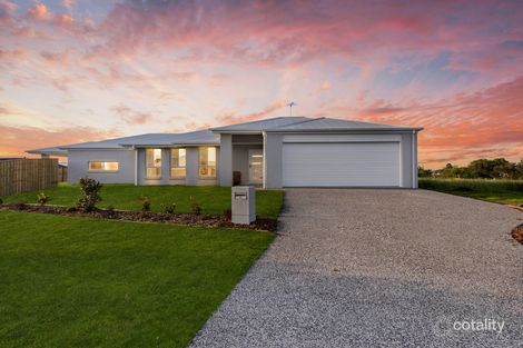 12 Pennant Dr, Point Vernon, QLD 4655