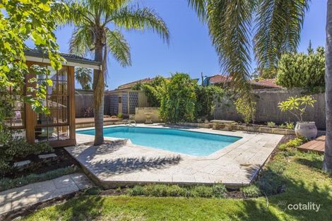 Property photo of 30 Strathyre Drive Duncraig WA 6023