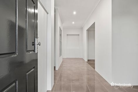 Property photo of 33 Benjamin Crescent Tapping WA 6065
