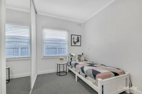 Property photo of 8 Hamlyn Avenue Hamlyn Heights VIC 3215