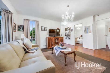 Property photo of 70 Collins Crescent Berwick VIC 3806