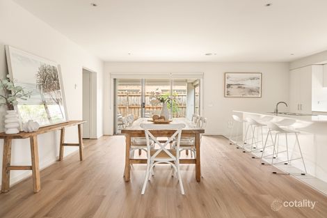 Property photo of 2 Sunflower Circuit Carrum Downs VIC 3201