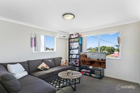 Property photo of 45 Hutton Avenue Wynnum QLD 4178