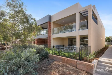 1/4 Yilkarri Pde, Karlkurla, WA 6430