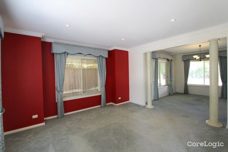 Property photo of 17 Wattle Grove Drive Wattle Grove NSW 2173