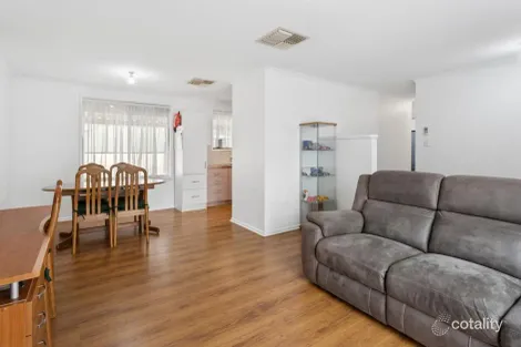 Property photo of 8 Amsterdam Street Craigmore SA 5114