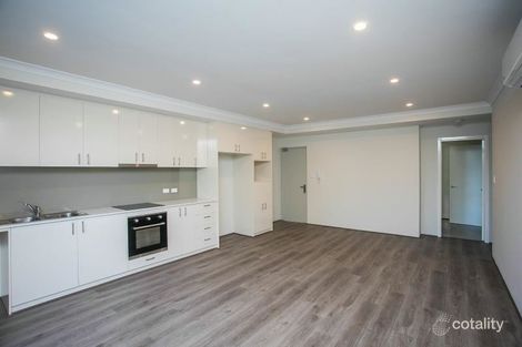 Property photo of 2/42 Morago Crescent Cloverdale WA 6105