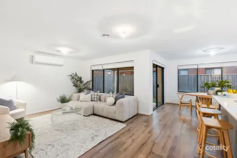 Property photo of 8 Trevena Ridge Bannockburn VIC 3331