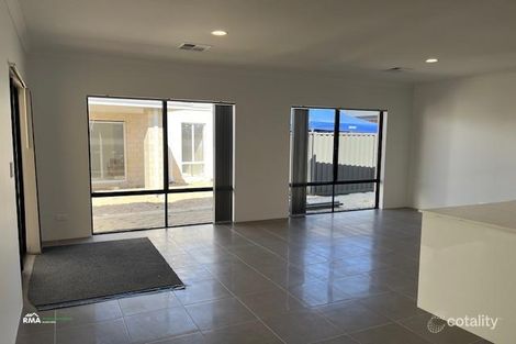 Property photo of 4 Jerdacuttup Loop Brabham WA 6055