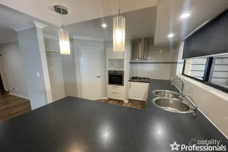 Property photo of 58 Bremner Circle Canning Vale WA 6155
