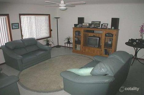 Property photo of 26 Moala Parade Charmhaven NSW 2263