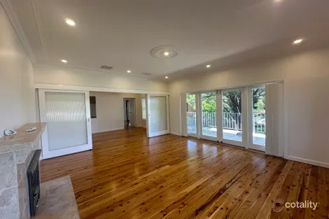 Property photo of 127 Jamison Road Penrith NSW 2750