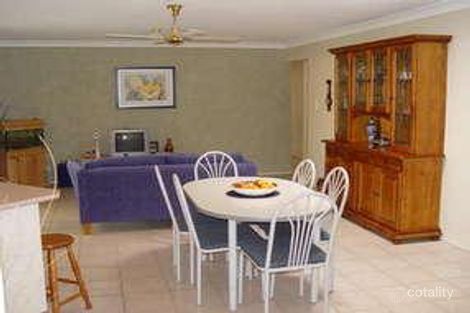 Property photo of 18 Inverary Place Upper Kedron QLD 4055