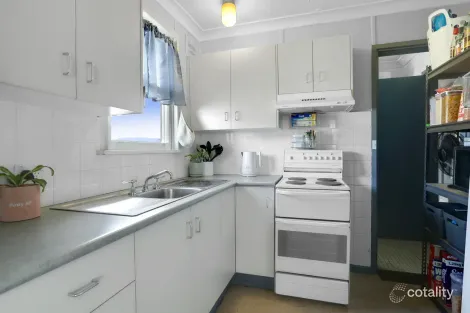 Property photo of 275 Northcliffe Drive Berkeley NSW 2506