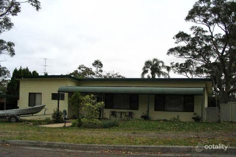 3 Panorama Pde, Warners Bay, NSW 2282