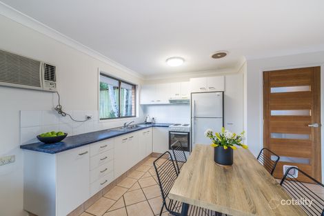 2/4 Melrose Pl, Southport, QLD 4215