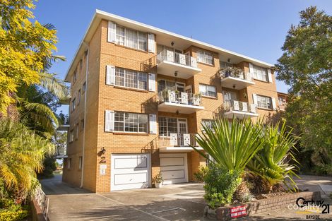 Property photo of 9/173-175 Russell Avenue Dolls Point NSW 2219