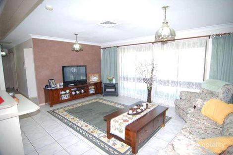 Property photo of 2 Lockheed Circuit St Clair NSW 2759
